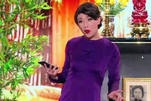 Nghệ sĩ bức xúc, đòi xử lý hài nhảm