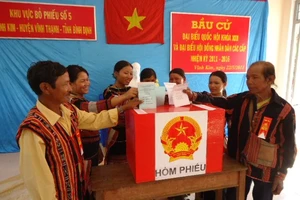 Bao nhiêu cử tri mới thành lập khu vực bỏ phiếu? 