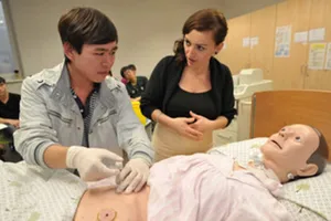 Thí điểm đưa điều dưỡng sang CHLB Đức làm việc