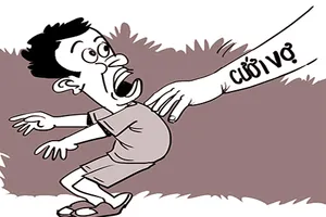 Được vợ nhờ… rình tắm