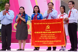 Hàng ngàn thiếu nhi TP.HCM dự lễ 75 năm thành lập Đội