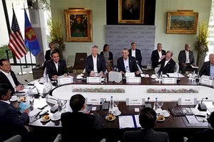 Trung Quốc xả nước để mua chuộc các nước?