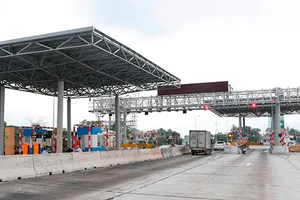 Không qua hầm đường bộ vẫn phải nộp phí