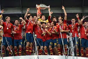 VCK Euro 2016: Đương kim vô địch không hoàn hảo