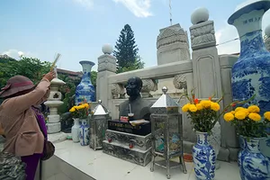 ‘Đại gia’ đất Nam Kỳ - Bài 4: Người xây chợ Bình Tây