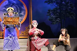 Ai làm cho cải lương quẫy đạp trở lại?