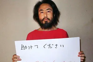 Công dân Nhật bị bắt cóc van nài giải cứu 