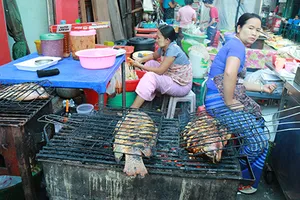 Bí quyết làm đẹp huyền thoại của người Miến