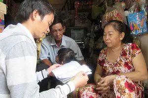 Giúp gia đình lớn để cứu trẻ nhỏ