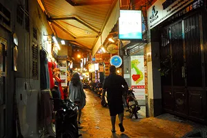 Sóng ngầm đêm phố Tây