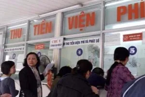 Lùi thời hạn tính lương vào viện phí đến ngày 1-8