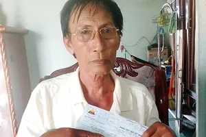 Dính ‘án’ nhiễm HIV oan hơn 19 năm