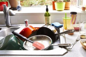Án mạng từ việc vợ không chịu rửa chén 
