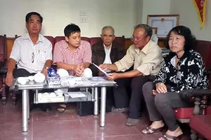 Vợ ông Lữ Anh Dồi 37 năm đòi lẽ phải cho chồng