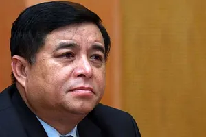 Không được chậm trễ với 5 triệu tỉ 