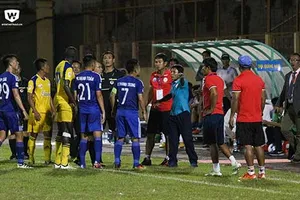 Vòng 18 Toyota V-League: Trọng tài từ chối bàn thắng hợp lệ