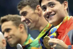 ‘Tiểu tướng’ Singapore khiến ‘dị nhân’ Phelps thán phục
