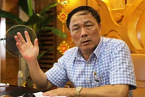 Bầu Đệ nói gì về đề xuất luân chuyển giám đốc Sở Xây dựng?