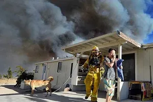 Bang California đối phó với nhiều đám cháy rừng