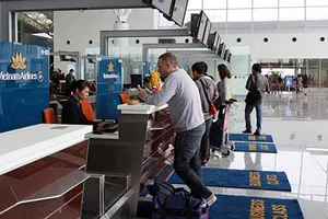 Mang tiền, vàng xuất nhập cảnh: Phạt khi nào?