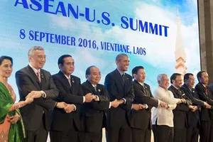 Obama cảnh báo Trung Quốc về biển Đông