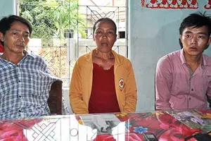 Vô cớ bắt người, trưởng công an xã chỉ bị khiển trách