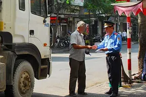 Đáp án kỳ 7: Không được ‘dùng xe chắn quán’ để cạnh tranh