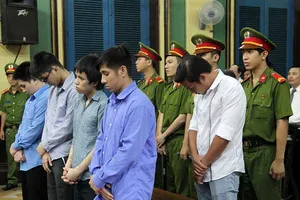 Nguyên CSGT gọi côn đồ đánh chết người lãnh 12 năm tù