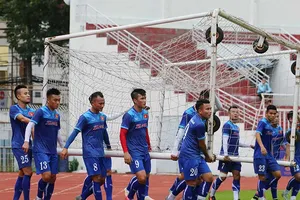 Đội tuyển gặp khó 