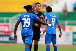 Hết một mùa giải