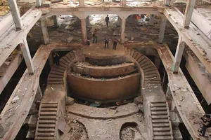 Bắt đầu đập bỏ thương xá Tax để xây công trình 40 tầng