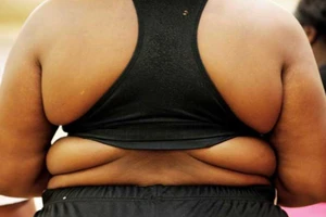 WHO: Hãy tăng thuế nước ngọt chống béo phì