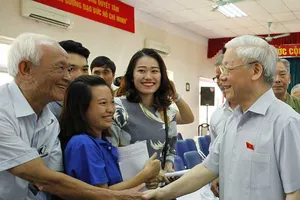 Dẹp nạn ‘hy sinh đời bố củng cố đời con’