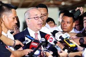 Trung Quốc rút tàu khỏi bãi cạn Scarborough? 