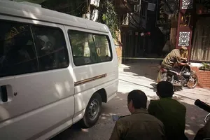 3 sát thủ vào nhà nghỉ bắn người 