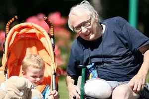 BS Tây cũng đầy sai lầm động trời 