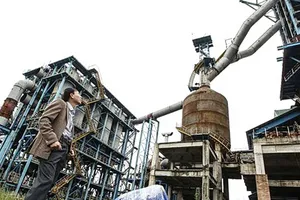 Cả vạn tỉ trùm mền, sao chỉ ‘bắn chỉ thiên’?