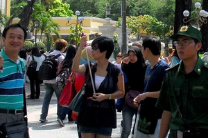 Du lịch không phải chuyện ăn xổi ở thì 