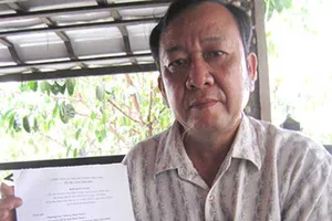 Bí thư Tỉnh ủy chỉ đạo cấp giấy đỏ cho dân