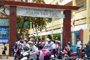 Đà Nẵng mở toang trường học vào ban đêm