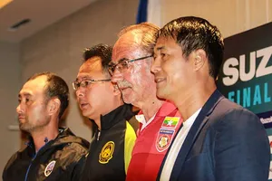 HLV Malaysia bực bội vì đặt đội Việt Nam lên kèo trên