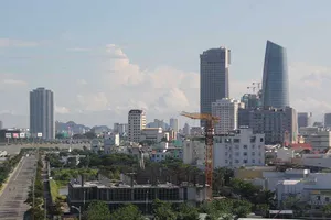 Xây cả trung tâm thương mại không phép 