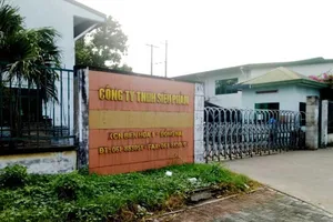 Công ty Siêu Phàm gây ‘siêu ô nhiễm’