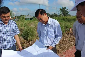 Gần 300 hộ khổ sở với tái định cư