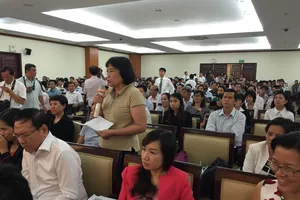 Mắc kẹt 100 tỉ đồng vì quy định kiểu 'đùng một cái'