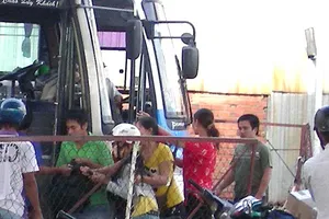 Chưa đi kiểm tra, bãi xe ‘chui’ đã biết