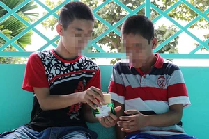 Ước mơ của 2 đứa trẻ ở trung tâm tâm thần 