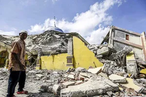 Quân đội Indonesia điều động hàng ngàn binh sĩ 