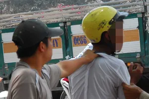 Công an chỉ chiêu chống trộm, cướp giật cuối năm