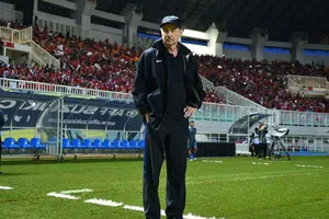 Phận bạc của ông Riedl